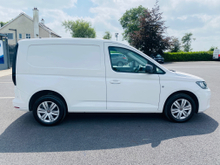 2022 Volkswagen Caddy 2L Diesel For Sale Images