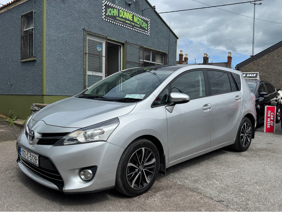 2017 Toyota Verso For Sale Images