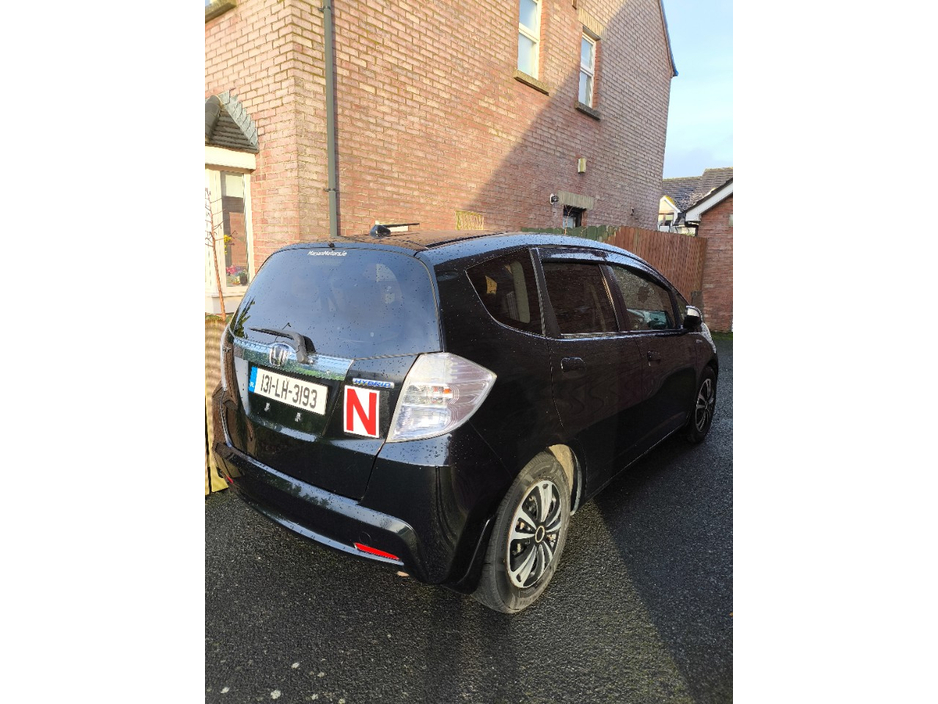 Honda Fit DAA-GP1 CVT HYBRID 5DR AUTO — thumbnail 4