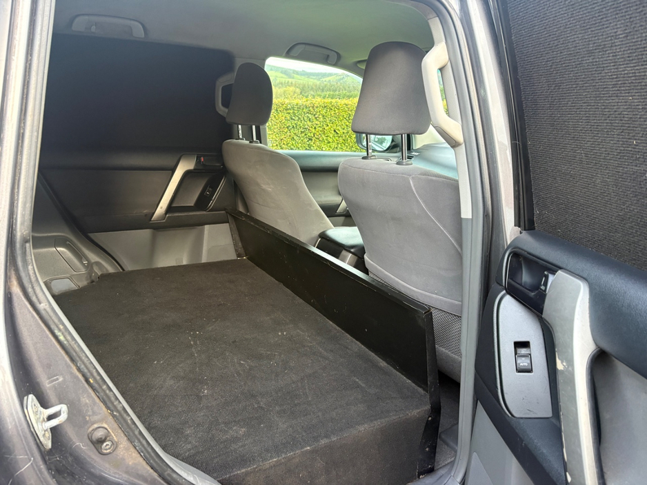 2013 Toyota Landcruiser 3L Diesel For Sale Images