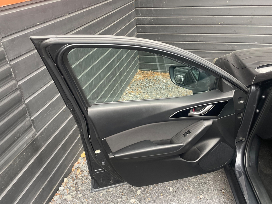 Mazda Mazda3 2.2 D SE 5DR — thumbnail 16
