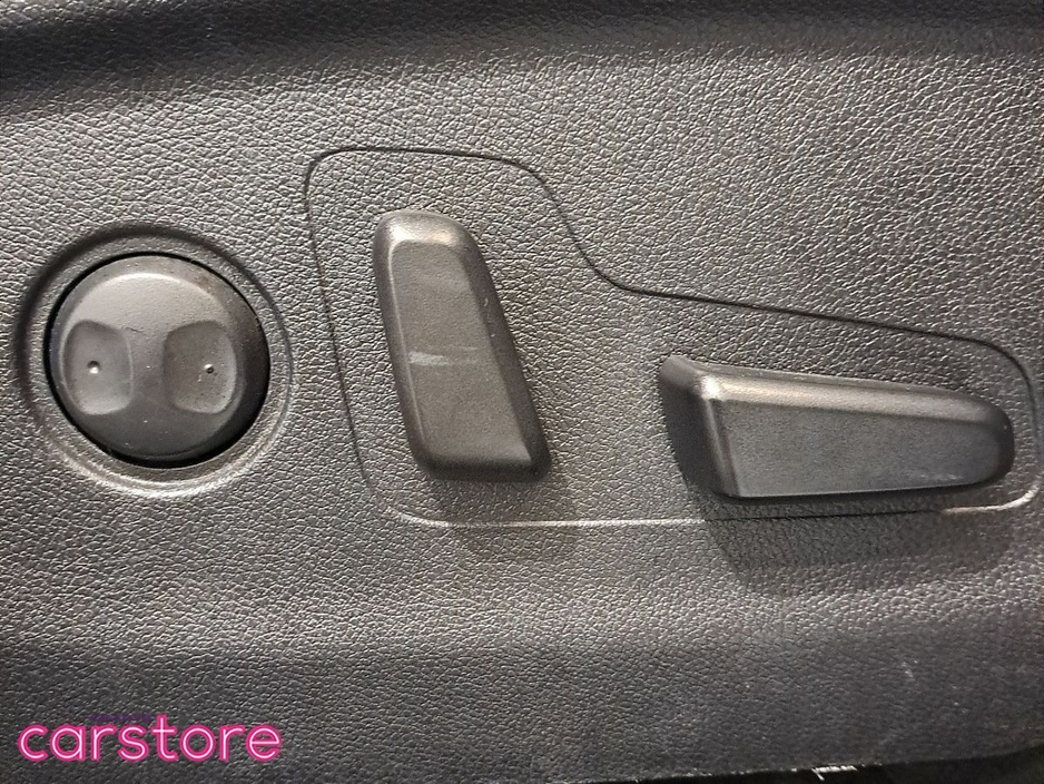 Kia Sorento 2.2 GT Line A/T * Full Kia Service History * 1 Owner Car — thumbnail 23