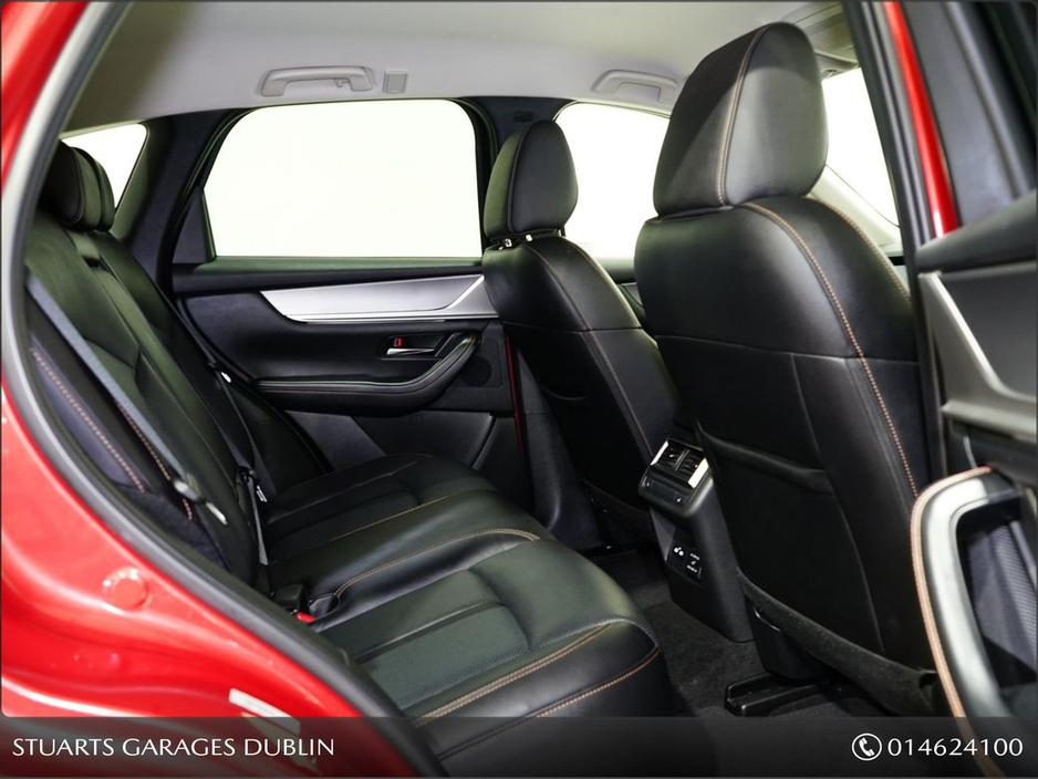 Mazda CX-60 HOMURA, DRIVERS ASSISTANCE PACK, SOUL RED WITH BLACK LEATHER , RADAR CRUISE WITH MAZDA PILOT ASSIST, ADAPTIVE LED HEADLIGHTS, HEATED AND VENTILATED SE — thumbnail 23