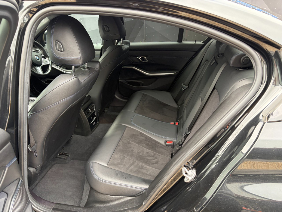 2024 BMW 3 Series 2L Diesel For Sale Images