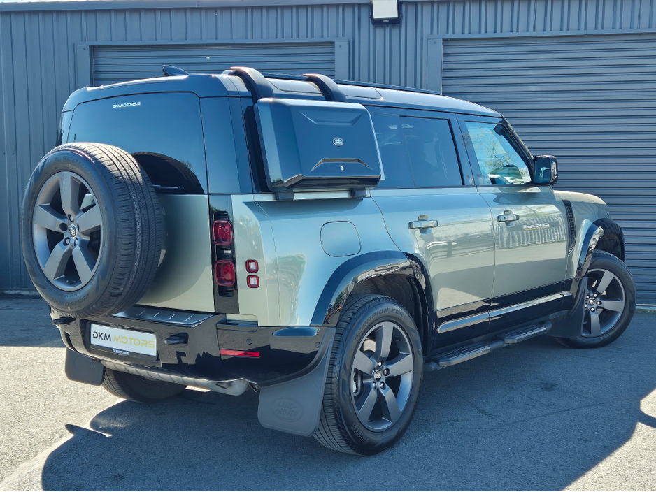 2024 Land Rover Defender 2L Petrol Plug-in Hybrid For Sale Images