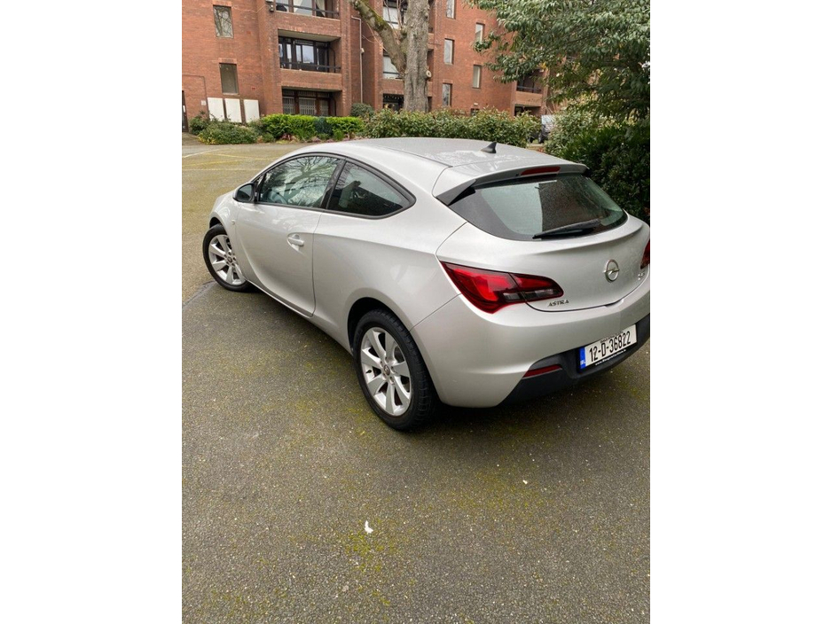 Opel Astra 1.4 Sport Hatchback Petrol Manual (120bhp) — thumbnail 5
