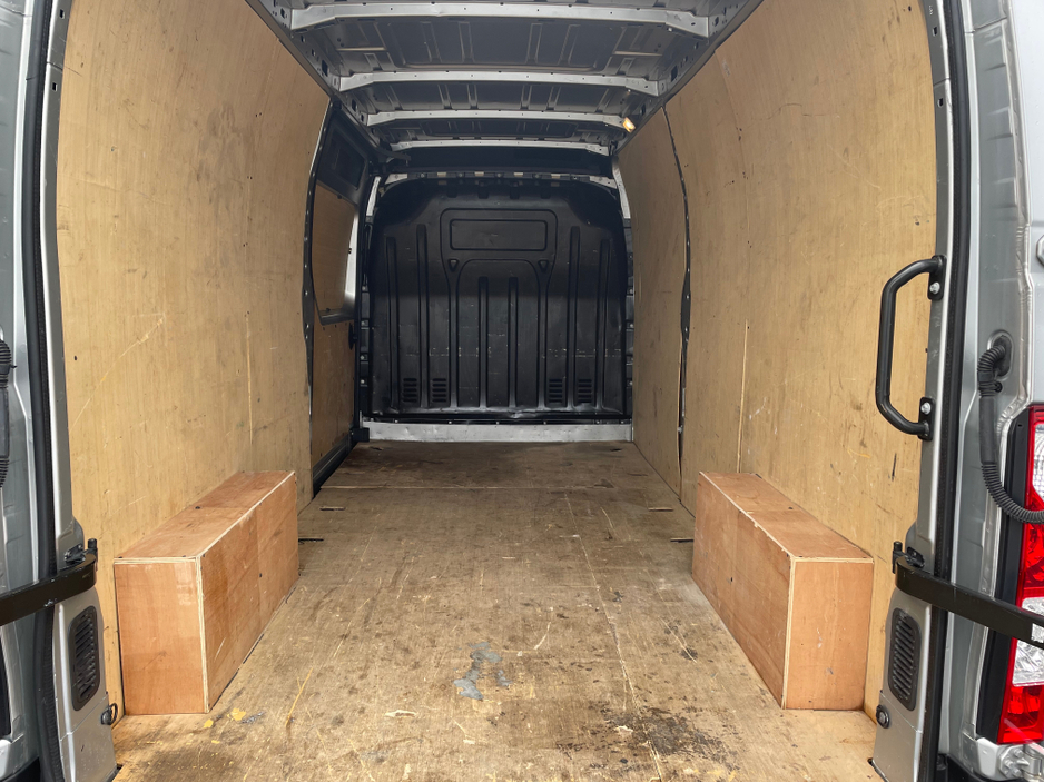 2023 Renault Master 2.3L Diesel For Sale Images
