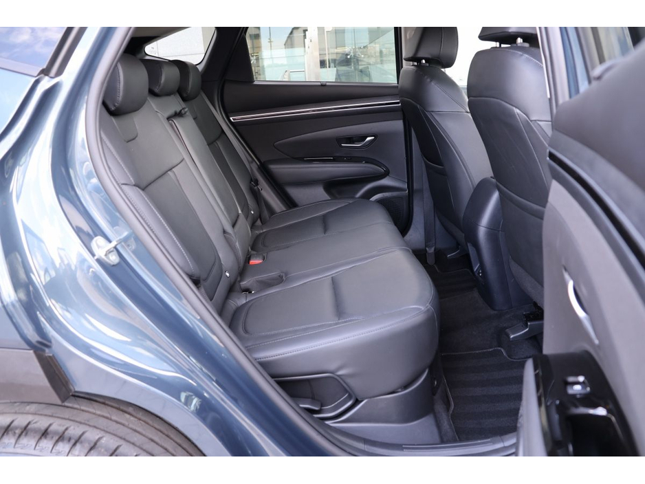 Hyundai Tucson 2WD Executive Plus HEV STG Auto — thumbnail 15