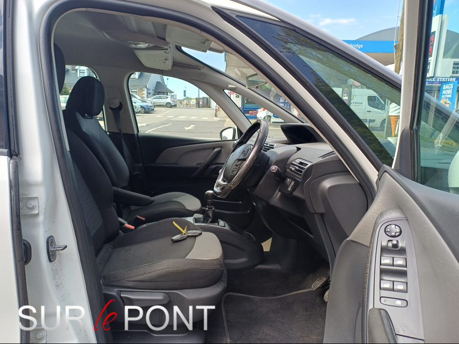 2015 Citroen C4 Picasso 2L Diesel For Sale Images