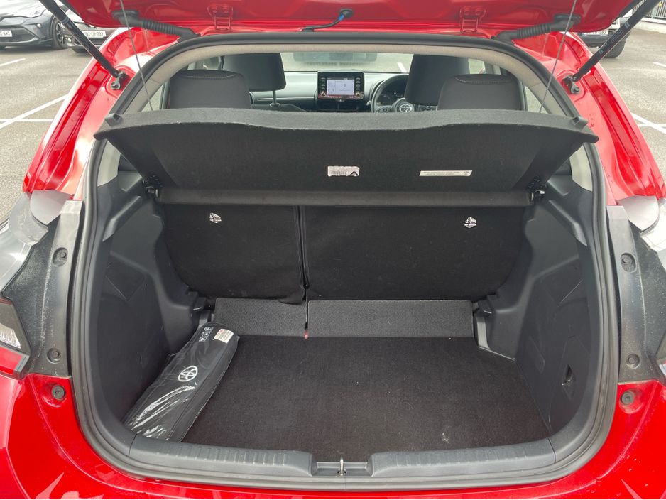 2023 Toyota Yaris 1.5L Petrol Hybrid For Sale Images