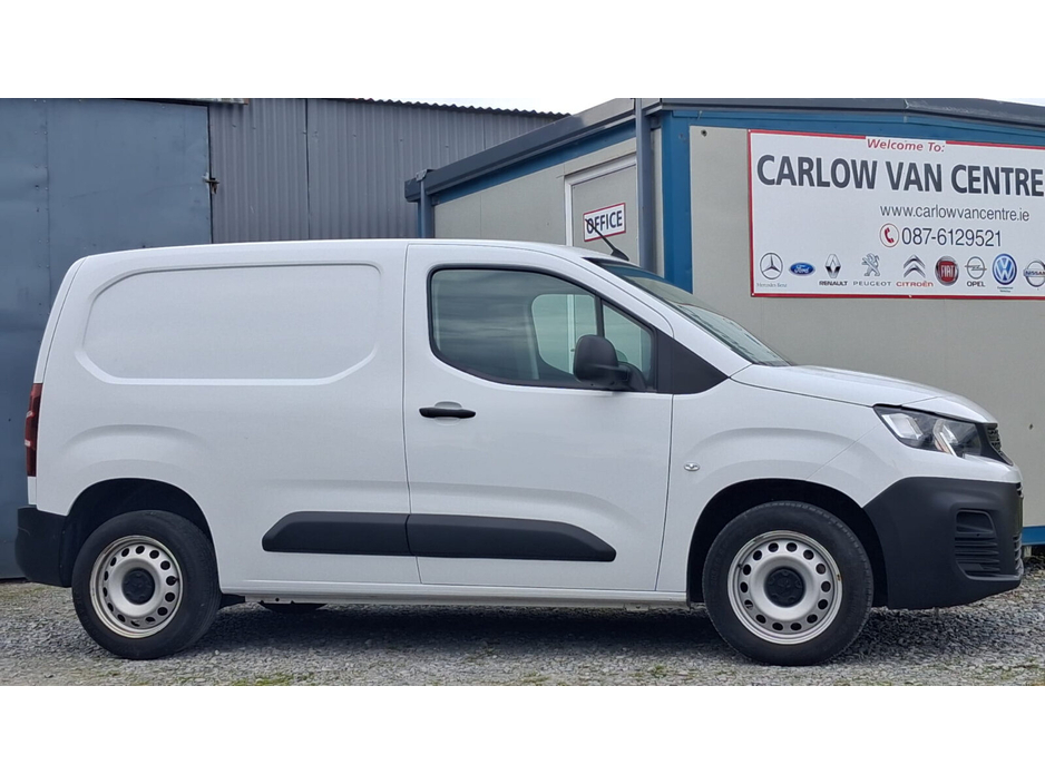 2023 Peugeot Partner 1.5L Diesel For Sale Images