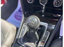 2015 Volkswagen Golf 2.0L Diesel For Sale Images