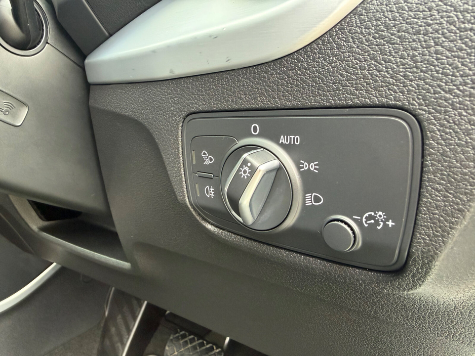 2018 Audi Q2 1L Petrol For Sale Images