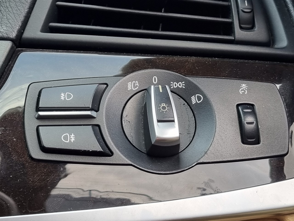2011 BMW 5 Series 2L Diesel For Sale Images