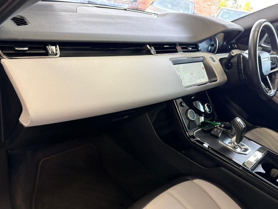 2023 Land Rover Range Rover Evoque 1.5L Petrol Plug-in Hybrid For Sale Images