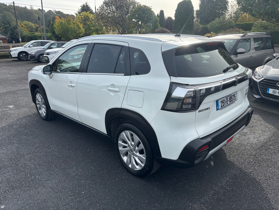 2025 Suzuki SX4 1.5L Petrol For Sale Images