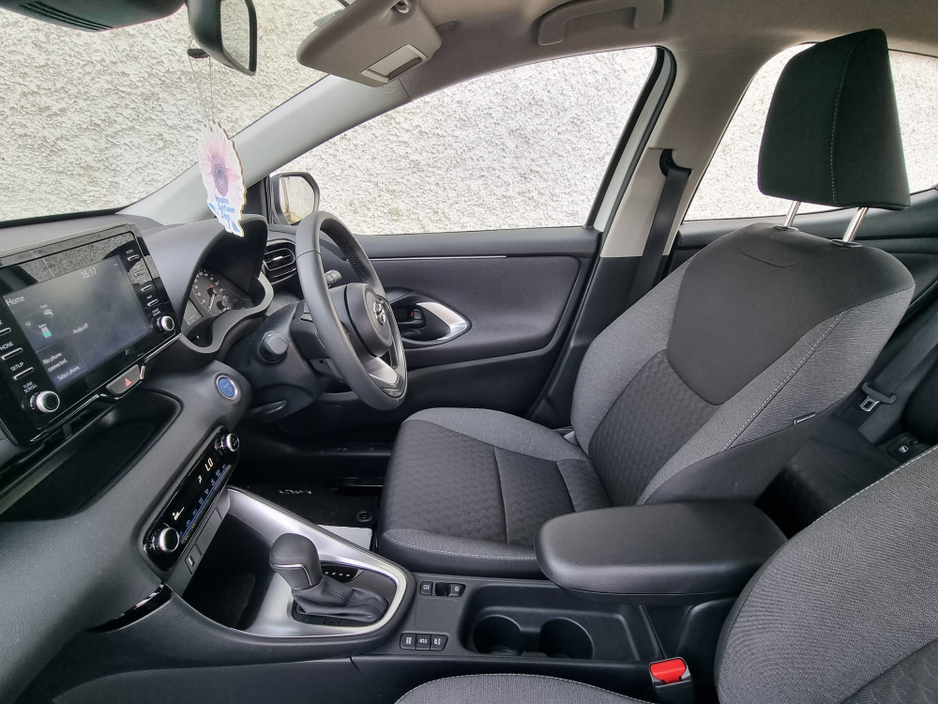 2024 Toyota Yaris 1.5L Petrol Hybrid For Sale Images