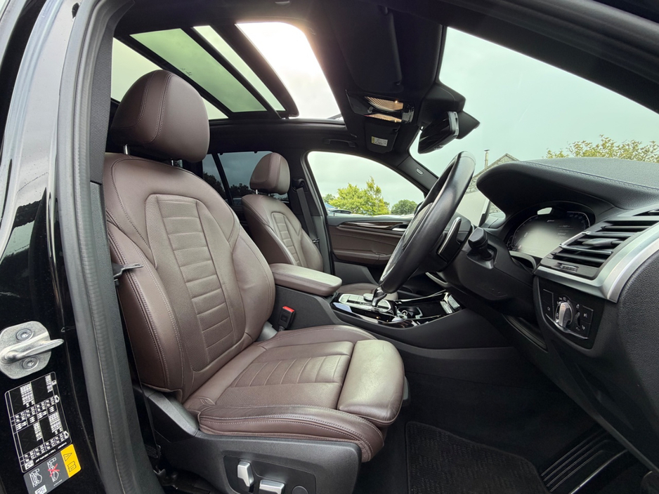 2022 BMW X3 2L Petrol Plug-in Hybrid For Sale Images