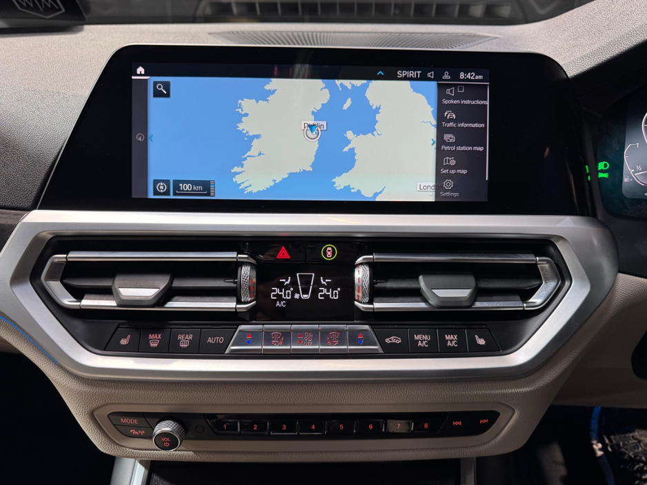 BMW 3 Series 330E // M-SPORT//AUTO//ONLY 80,918KM — thumbnail 20