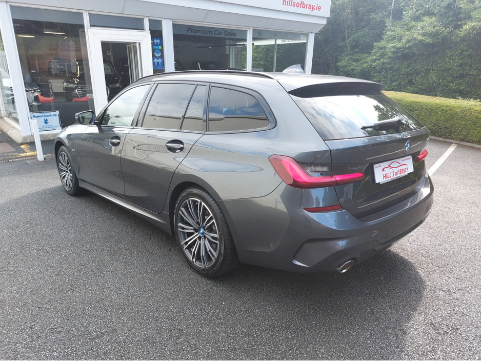 2022 BMW 3 Series 2.0L Petrol Plug-in Hybrid For Sale Images