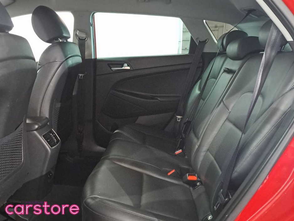 Hyundai Tucson 2WD Executive Petrol — thumbnail 10