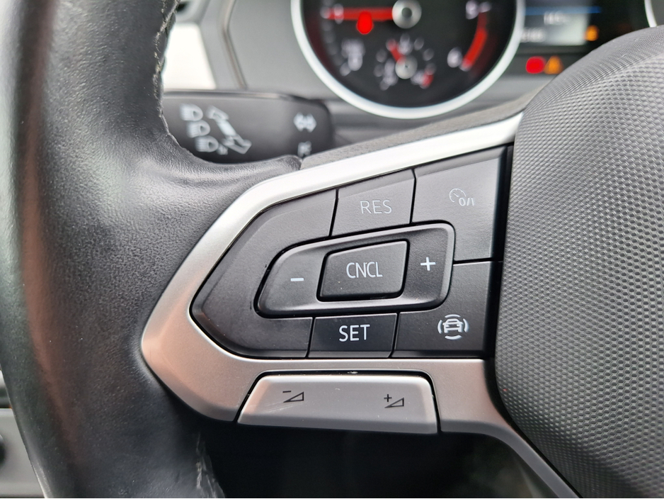 2021 Volkswagen Passat 2.0L Diesel For Sale Images