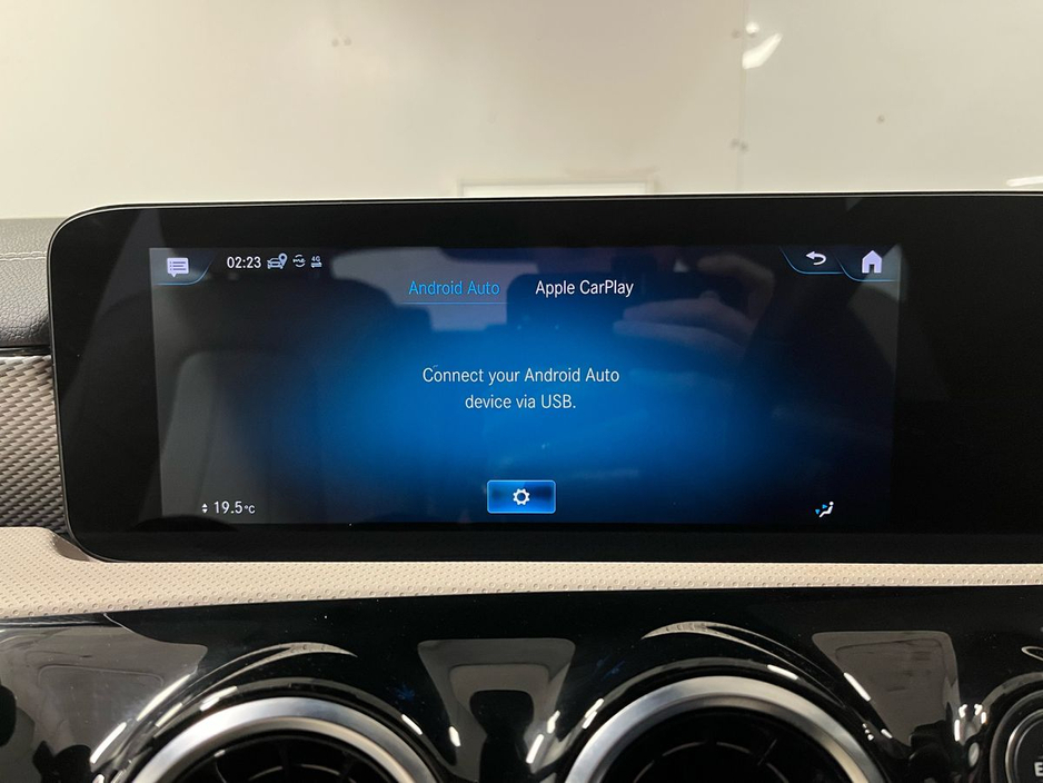 Mercedes-Benz CLA Class 180 Progressive - 18 Inch Alloys - Reversing Camera - Climate Control - Heated Seats - Cruise Control - Apple CarPlay/Android Auto - €36,950 or €37,900 with Supagard vehicle protection & GAP Insurance — thumbnail 18