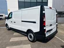 2025 Renault Trafic 2L Diesel For Sale Images