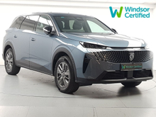 Peugeot 5008 1.2 MHEV 145bhp E-DCS6 Allure