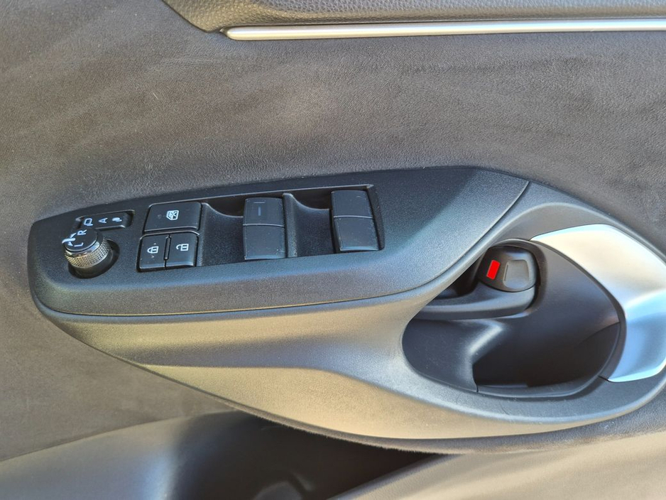 Toyota Yaris Cross 1.5 HYBRID / LUNA G PACK / TAX €150 — thumbnail 28