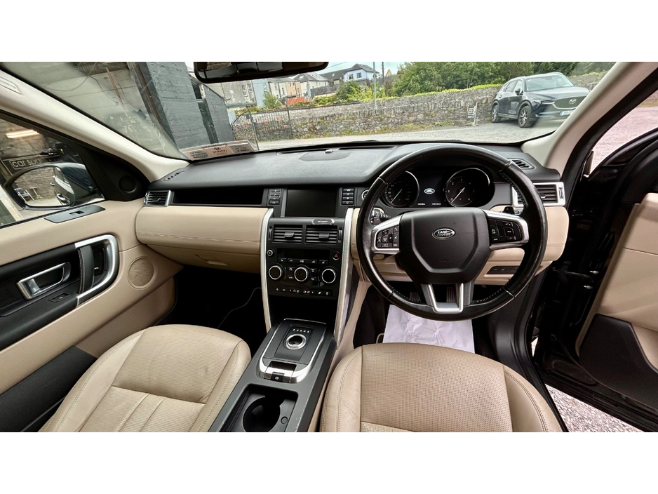 2018 Land Rover Discovery 2L Diesel For Sale Images