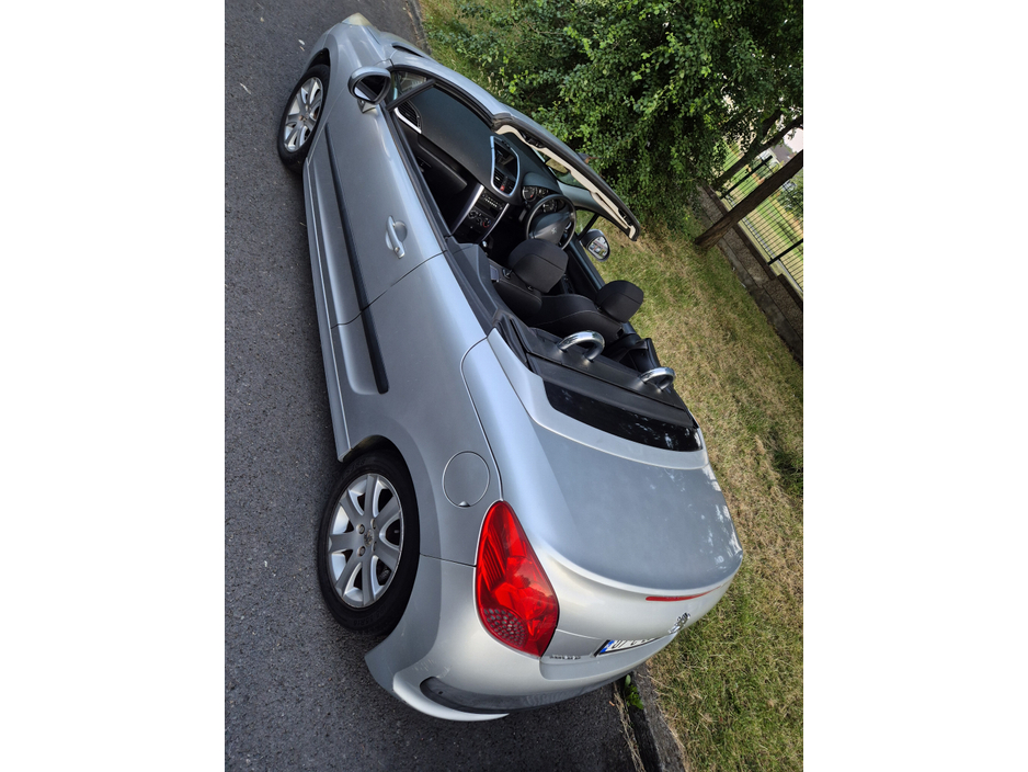 Peugeot 207 CC 1.6 2DR — thumbnail 12