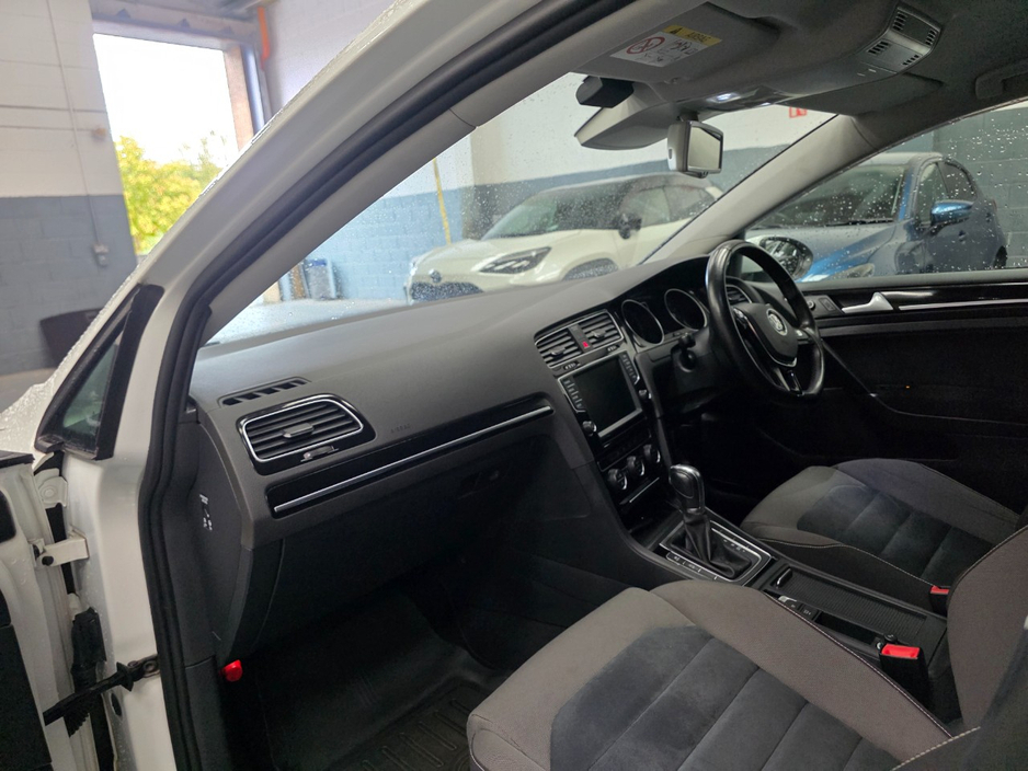 2015 Volkswagen Golf 1.4L Petrol For Sale Images