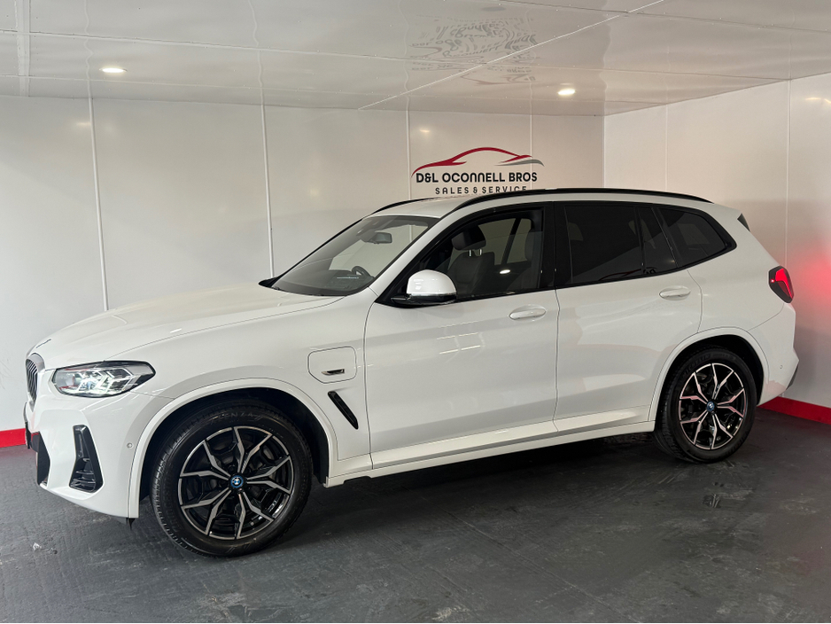 2022 BMW X3 2.0L Hybrid For Sale Images