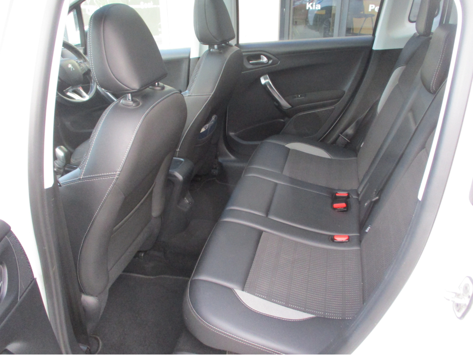 2017 Peugeot 2008 1.6L Diesel For Sale Images