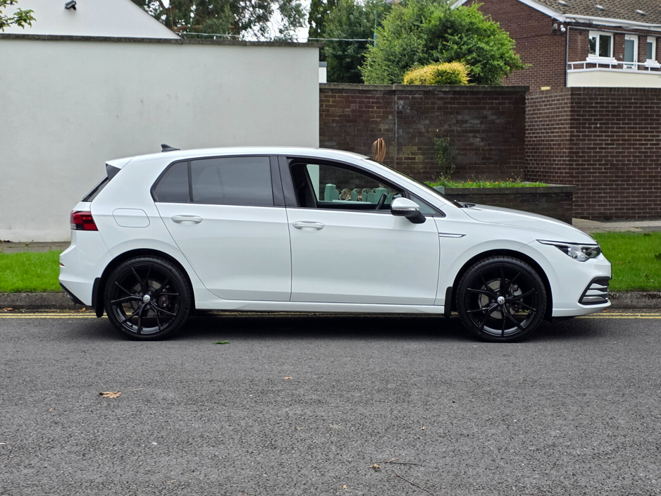Volkswagen Golf 1.5 eTSI 150HP Style DSG MHEV — thumbnail 6
