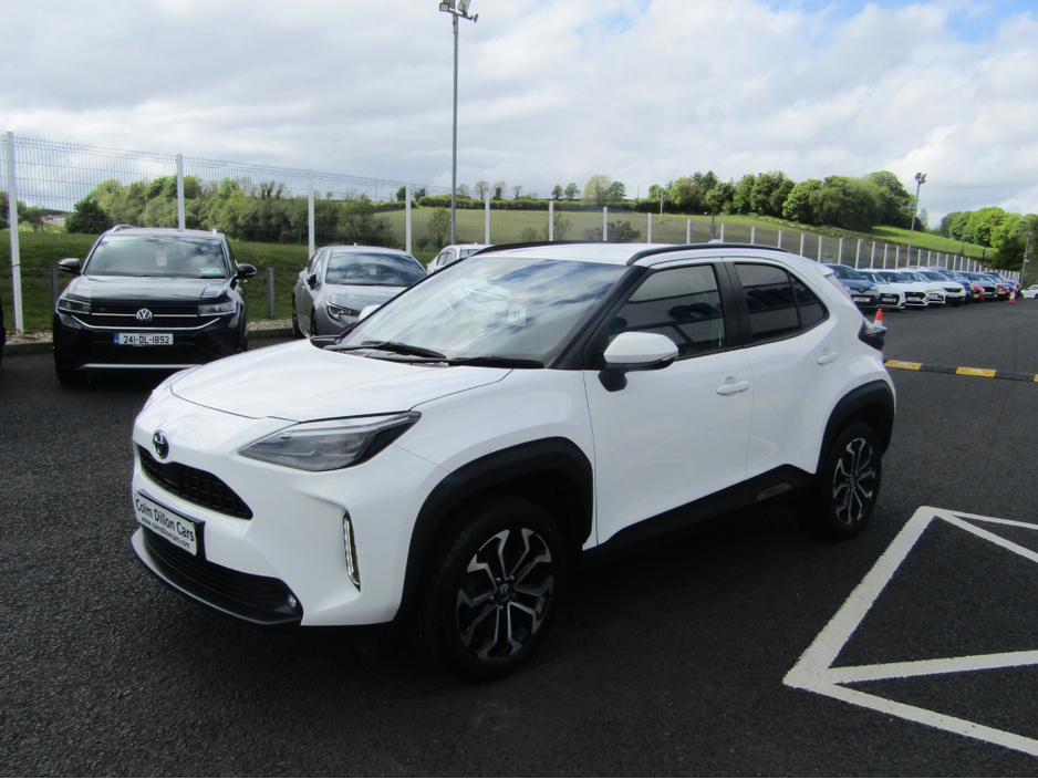 2023 Toyota Yaris 1.5L Hybrid For Sale Images