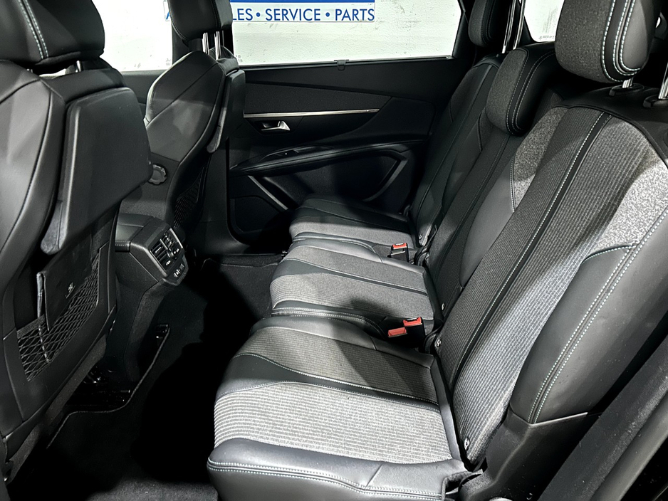 2022 Peugeot 5008 1.5L Diesel For Sale Images