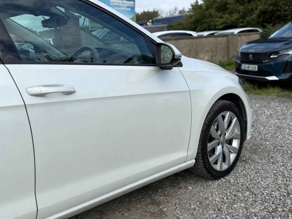 2017 Volkswagen Golf 1.4L Petrol For Sale Images