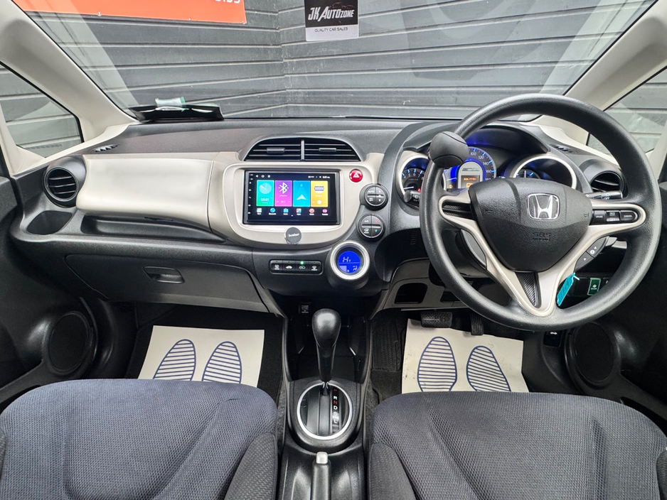 Honda Fit 1.3 HYBRID 5DR AUTO — thumbnail 9