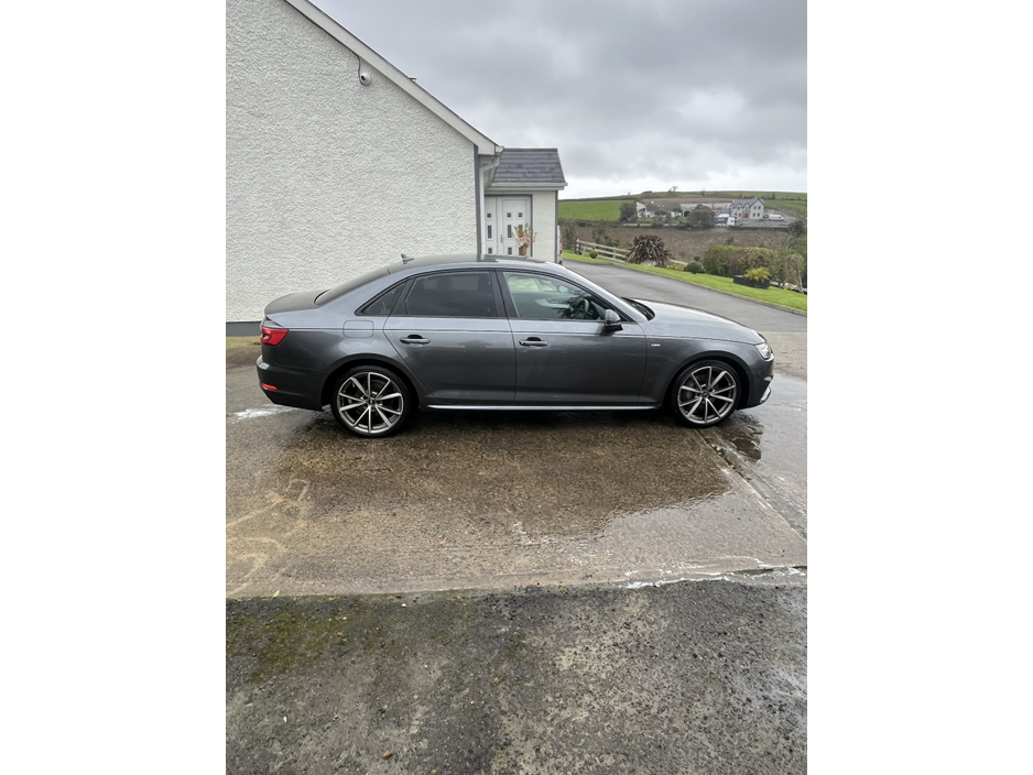 Audi A4 2.0 TDI S LINE 4DR AUTO