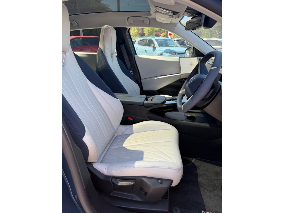 2026 DS Automobiles No8 0L Electric For Sale Images