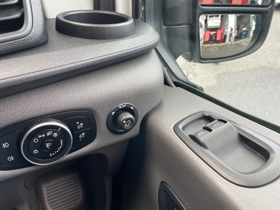 2020 Ford Transit 2L Diesel For Sale Images
