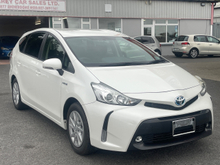 2016 Toyota Prius Alpha 1.8L Petrol Hybrid For Sale Images