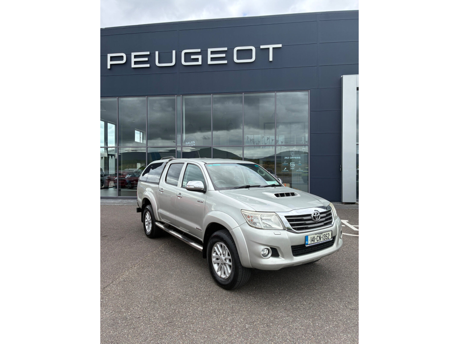 2014 Toyota Hilux For Sale Images
