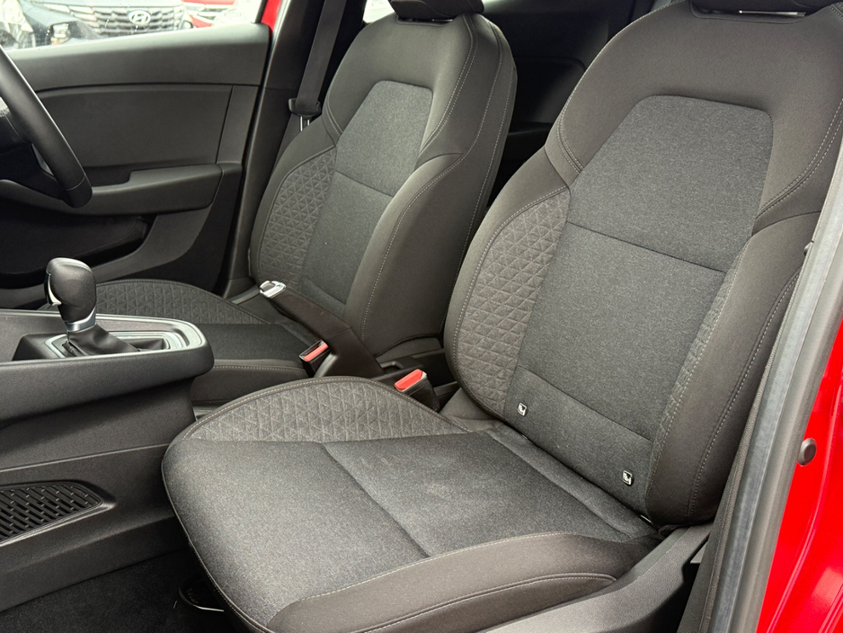 2023 Renault Clio 1L Petrol For Sale Images