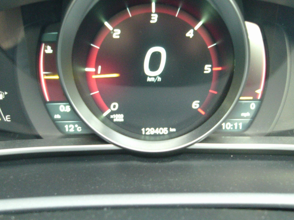2014 Volvo V40 1.6L Diesel For Sale Images
