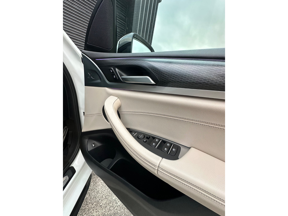 2022 BMW X3 2L Petrol Plug-in Hybrid For Sale Images