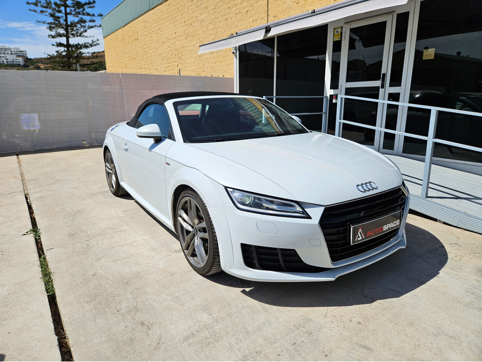 2016 Audi TT 2L Petrol For Sale Images