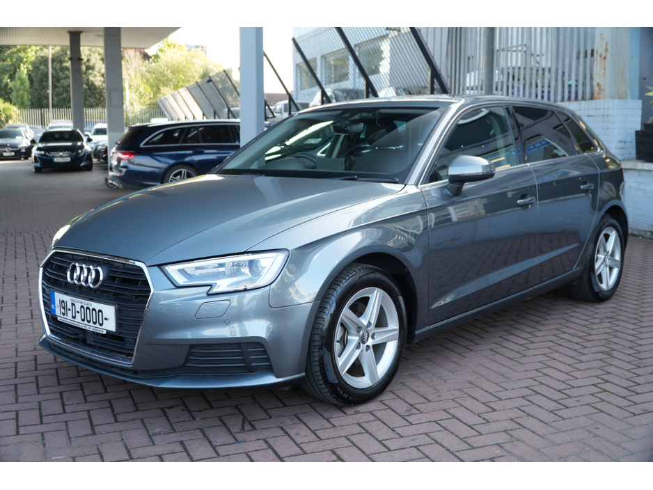 Audi A3 1.4 TSI SPECIAL EDITION 5DR HATCHBACK  AUTO  //  STUNNING CAR // BUY WITH CONFIDENCE AA AND SIMI APPROVED DEALER 2026 // FINANCE ARRANGED // ALL TRADE INS WELCOME // WELL WORTH VIEWING // — thumbnail 8